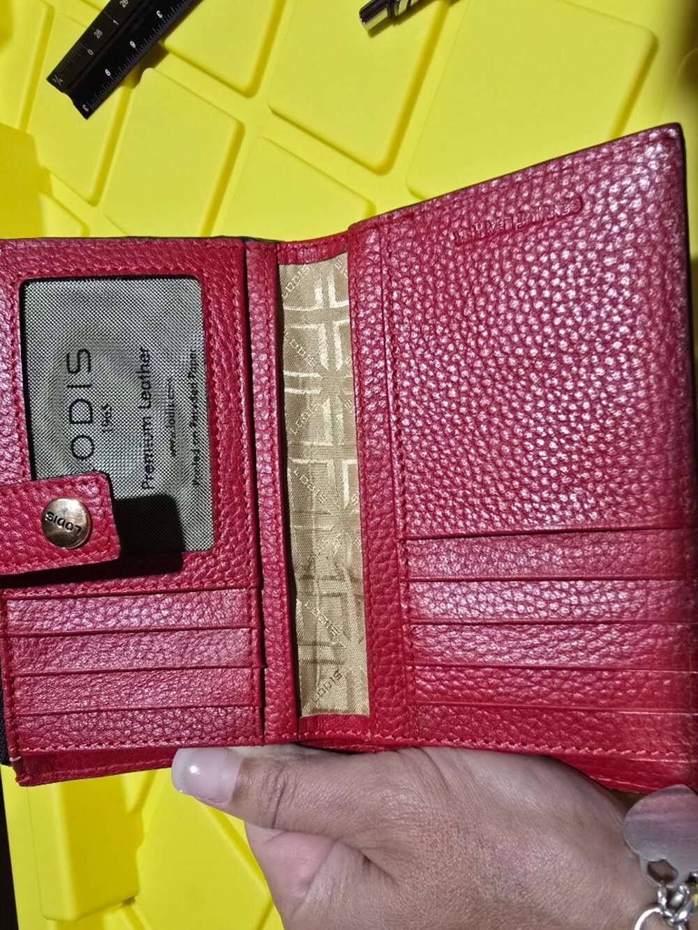 Lodis Kate N/S French Purse Red Leather RFID WalletLodis Kate N/Snap Closure EUC - Picture 12 of 15